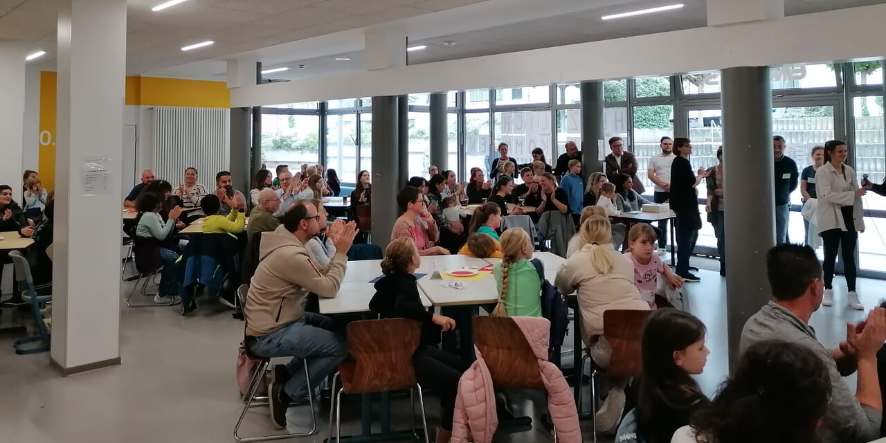 5er-Fest für Eltern, Schüler/-innen und Lehrkräfte