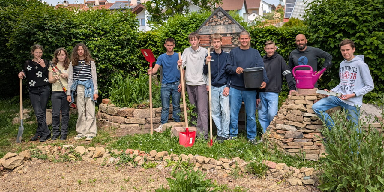 Sonderpreis &bdquo;Neu angelegter Garten&ldquo; f&uuml;r die Garten-AG der Realschule G&uuml;glingen